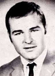 Player photos for the 1970-71 Soo Canadians at hockeydb.com