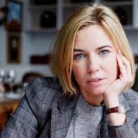 Maria Vara's Instagram, Twitter & Facebook