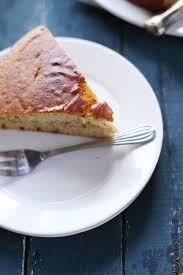 Gateau Au Yaourt Au Miel Et Aux Epices Fourre A La Banane Chefnini Recette Dessert Gateau Yaourt Recette