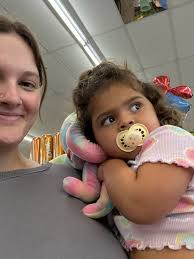 Hello families! My name is Sadie. I am a 21 year old living in the U.S.  looking for a family to connect with this summer. I graduate from college  in May, so