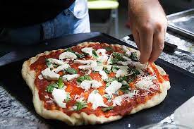 How To Grill Pizza Grilled Pizza Recipe Recipe Grilled Pizza Grilled Pizza Recipes Pizza Recipes