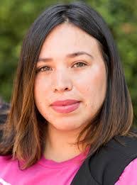 Holly Rawlings's Instagram, Twitter & Facebook