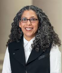 E. Carmen Ramos Departs Smithsonian to Join National Gallery of Art as  Chief Curatorial and Conservation Officer
