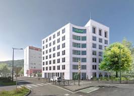 Elle devient juge au tribunal d'instance à annecy en 1995. 24 08 2020 Annecy Le Chantier Repart Pour Le Futur Hotel Face A La Banque De France Actualites