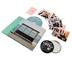 Wings is the second studio album by south korean boy group bts. Bts Wings You Never Walk Alone Left Ver Cd Photobook Photocard Free Gift K Pop Sealed Amazon De Musik