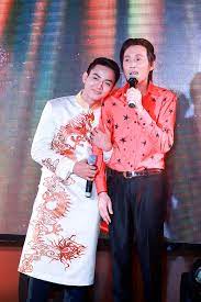 Đàm vĩnh hưng tên khai sinh là huỳnh minh hưng (sinh ngày 2 tháng 10 năm 1971), còn có biệt danh mr. TrÆ°á»›c Hoai Lam Ä'am VÄ©nh HÆ°ng CÅ©ng Bá»‹ Hoai Linh Tá»« Máº·t Vi Ly Do Nay