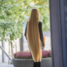 Pin By Johnbluefish8768 On Rapunzel In 2020 Very Long Hair Super Long Hair Long Hair Women