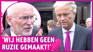 Si e dama aki traha reportero na Kòrsou, politikonan lo yama su doño di  trabou reklama su preguntanan. Nos no por ku spil!