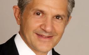 Elias Farhat's Instagram, Twitter & Facebook