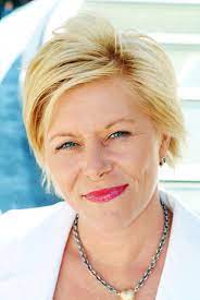Her birth sign is gemini and her life path number is 5. Datei Sivjensen2361 2e Jpg Df0000062813 Jpg Wikipedia