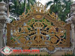 Kedua material ini banyak digunakan pada desain rumah minimalis, modern hingga rumah mewah. Contoh Pagar Besi Tempa Archives Pagar Besi Tempa