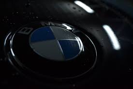 Bmw logo emblem hd resolution wallpaper bmw logo 1489x1080. Bmw Emblem Bmw 525d Symbols Blue Hd Wallpaper Wallpaper Flare