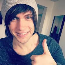 Alexander jahnke geboren um zu leben. Dsds Alexander Jahnke Mein Favorit Ist Alphonso Bravo