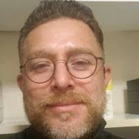 Eddie Argueta's Instagram, Twitter & Facebook