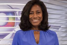 Marília gabriela entrevista glória maria no tv mulher! Gloria Maria Recebe Alta Apos Passar Por Cirurgia No Cerebro Rd1