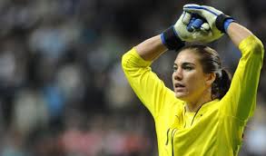 Hope solo (offizielle webseite) ist einer der ganz großen namen im internationalen frauenfußball. Hope Solo So Tickt Die Us Torfrau Nackt Skandale Alkohol Doping Und Festnahmen News De