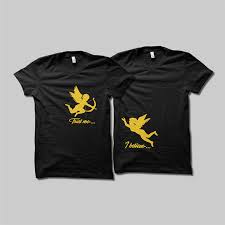 Baju couple merupakan salah satu outfit yang digemari banyak remaja dan kalangan milenial. Sribu Desain Seragam Kantor Baju Kaos Design Kaos Distro