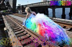 We did not find results for: 18 Rainbow Kleider Ideen Kleider Regenbogen Kleider Regenbogenhochzeit