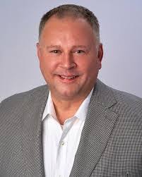 Darin Cartwright's Instagram, Twitter & Facebook