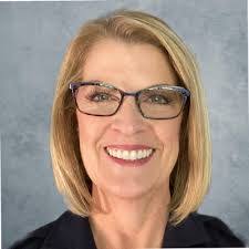 Katie Carmody's Instagram, Twitter & Facebook