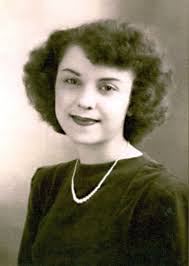 Carolyn Wilbert's Instagram, Twitter & Facebook