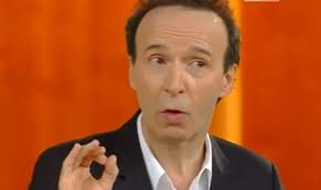 Maybe you would like to learn more about one of these? Roberto Benigni Clamorosa Novita Per La Moglie Nicoletta Braschi