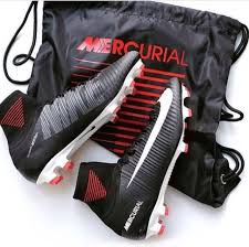 The boot is now in its eighth version the nike mercurial vapor 8, currently available in six colourways: Kasut Bola Nike Hypervenom Buy Clothes Shoes Online