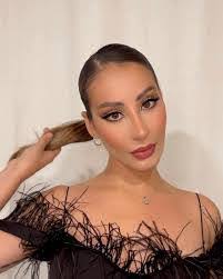 Karla Bachmann's Instagram, Twitter & Facebook