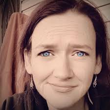 In what is set to be a tribute to the Grateful Dead during the Ducks' game  against Wisconsin, they are set to roll out these sick tie-dye jerseys for  the first time...Thoughts?