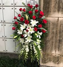 Check spelling or type a new query. Lily And Rose Tribute Spray In Arlington Va Arlington Cemetery Flowers By Twin Towers Florist