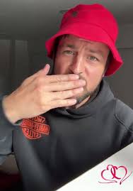 I'M ASKING FOR THE LAST TIME SHOULD I GOT A TATTOO ON MY FACE♥️