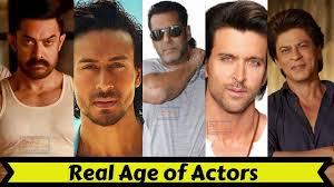 15 Real Age Of Famous Bollywood Actros Updated 2019 Bollywood Bollywood Actors Famous