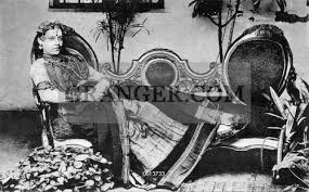 Zanzibari Indian Woman, 'Purboo Race ...