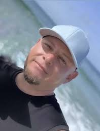 Obituary information for Benito Castillo Jr.