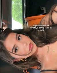 En el agua nace, en el agua vive, y si sale del agua, se muere ¿Qué es?