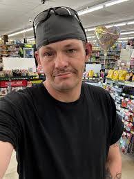 Betsy Vogt's Instagram, Twitter & Facebook