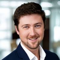 Ryan Hewlett's Instagram, Twitter & Facebook