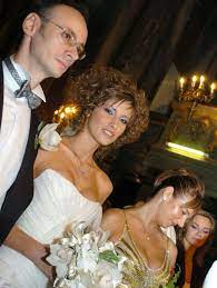 La opt ani de la divorțul de mihai albu, iulia se pregătește de nuntă cu noul ei iubit. Libertatea La 7 Ani De La DivorÈ› Iulia Albu A FÄƒcut Facebook