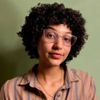 Liz Almonte's Instagram, Twitter & Facebook