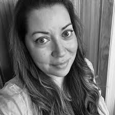 Picture yourself splurging a little, then realizing... you're actually  saving big. That's the magic of #ALDIFinds