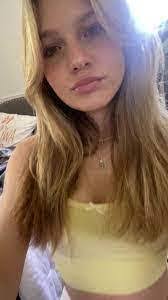 Mia Yeager's Instagram, Twitter & Facebook