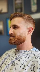 Frendly faces in a sunny place.