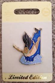 Disney Store Pocahontas Pin 2012 Limited Edition Pin Trading Pin Disneyland Pins Disney Pin Collections Disney Pin Display