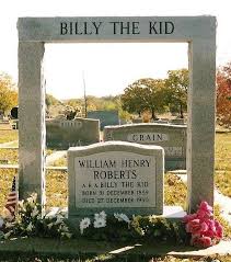 Pin By Adrienne On Crypts Headstones Mausoleums Famous Tombstones Cemetery Monuments Famous Graves