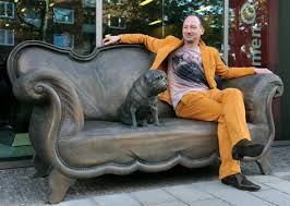 Unser chesterfield sofa liefern wir natürlich auch nach bremen. Kultur Sofa Erinnert An Loriot