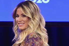 «a sanremo c'è il lavoro di un team di autori che ringrazio. Diletta Leotta Prove Per Sanremo Bollenti Fan Incollati Al Video