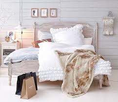 Diese leuchten erzählen ihre ganz persönliche geschichte, was sie zu einem besonderen kunstwerk macht. Bett Im Shabby Chic Von Impressionen Bild 8 Living At Home