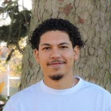 Sebastian Arango Chiquillo '23 · Connecticut College