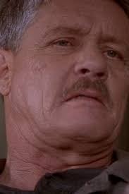 Daniel Southern : biographie, filmographie, photos & vidéos