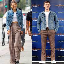Zendaya and tom holland confirm years of romance rumors as they're spotted sharing a passionate kiss in la. Zendaya And Tom Holland Wore The Same Outfit Weeks Apart